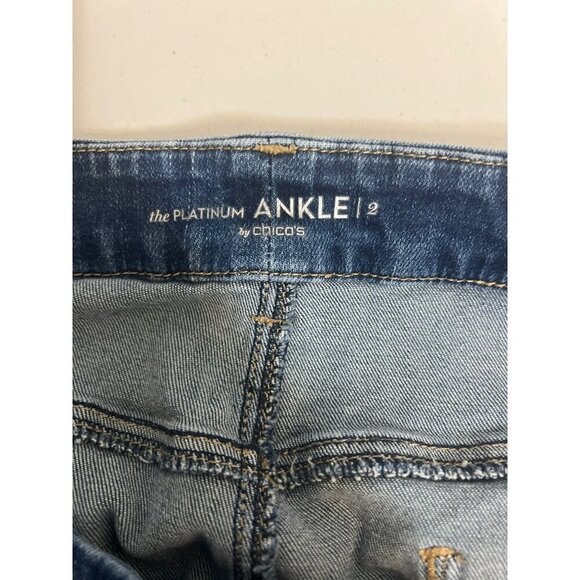 Chico's Platinum Sz 2 (US 12 L) Lace Applique Roll Cuff Crop Jeans Boho - Picture 11 of 11
